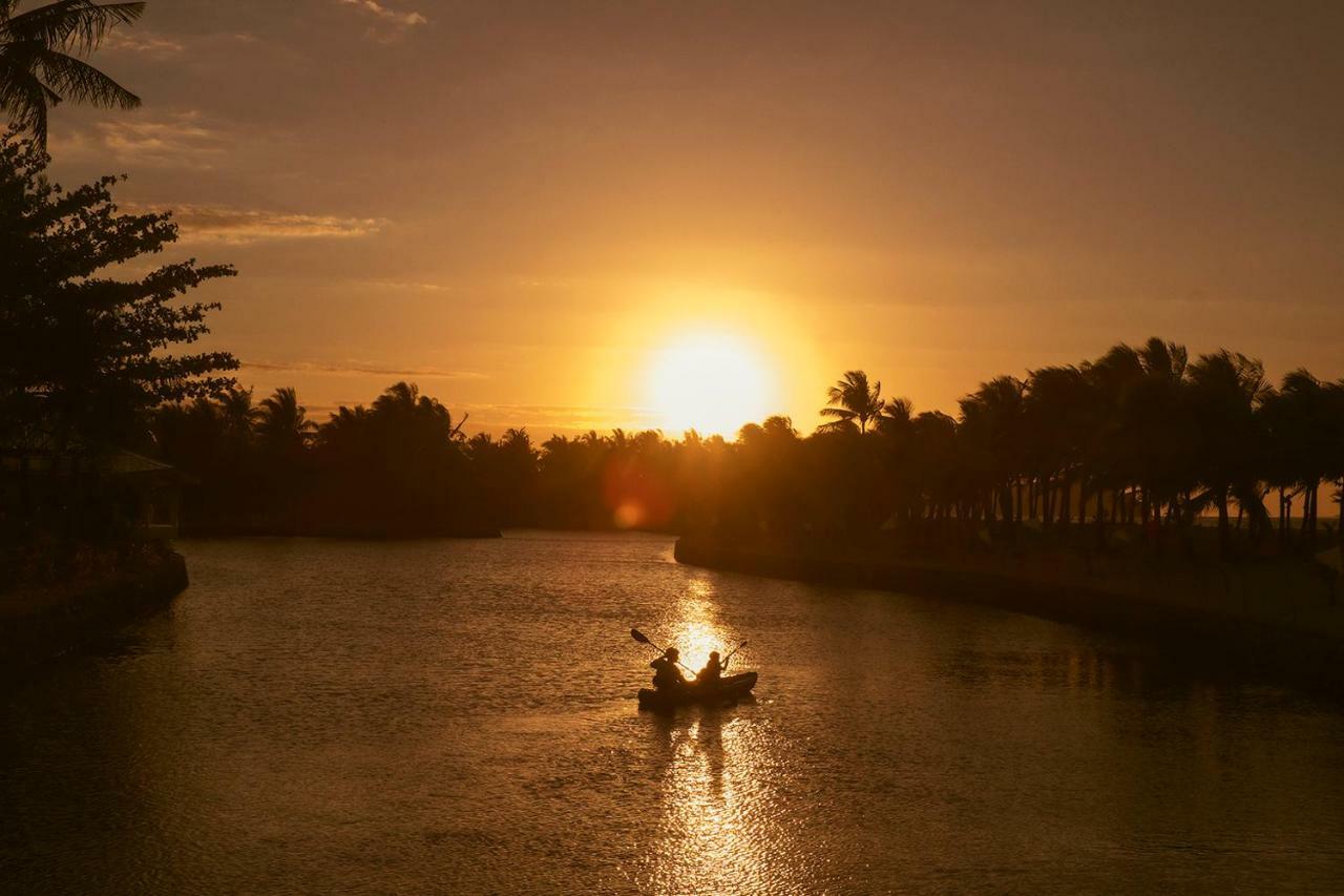 Golden Sands Destination Resorts Daanbantayan エクステリア 写真